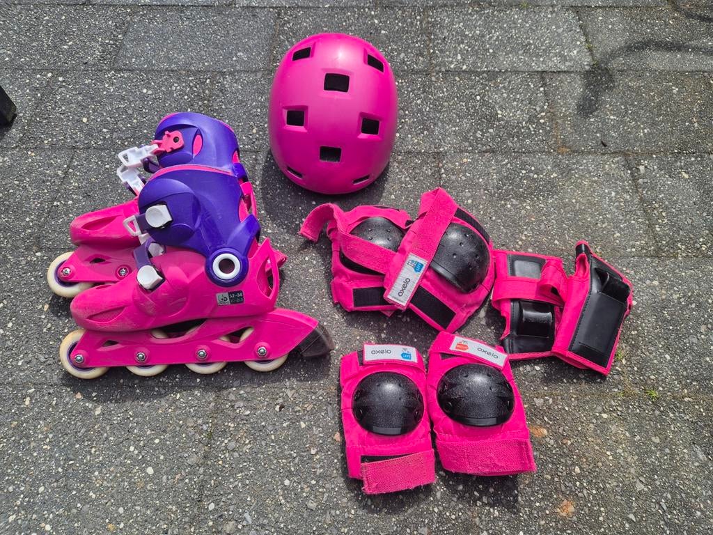 Skates maat 32-34 + complete beschermingsset, Ophalen of Verzenden, Gebruikt