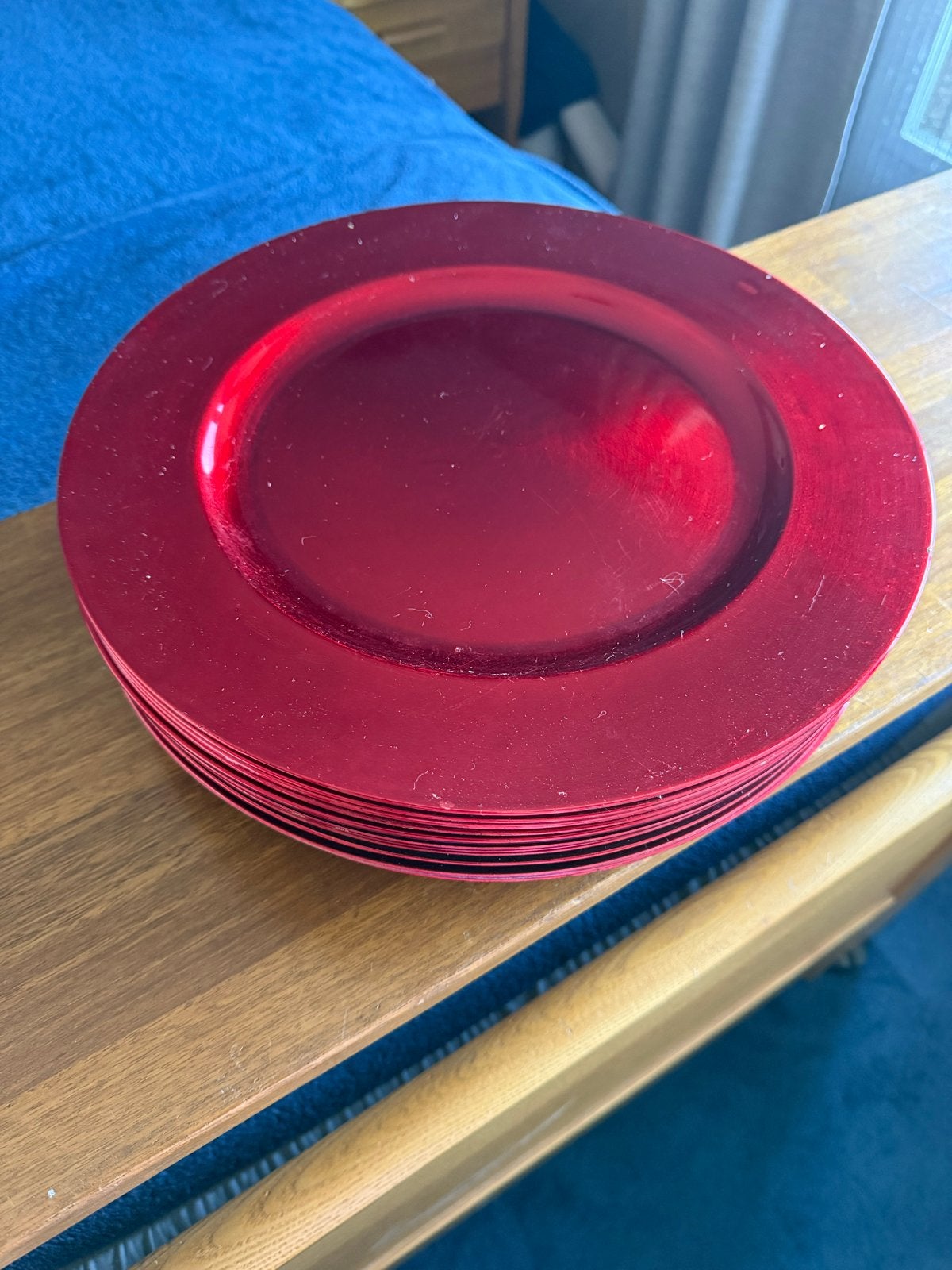 13 Rode Onderborden 33 cm, Ophalen, Gebruikt, Kunststof, Bord(en)