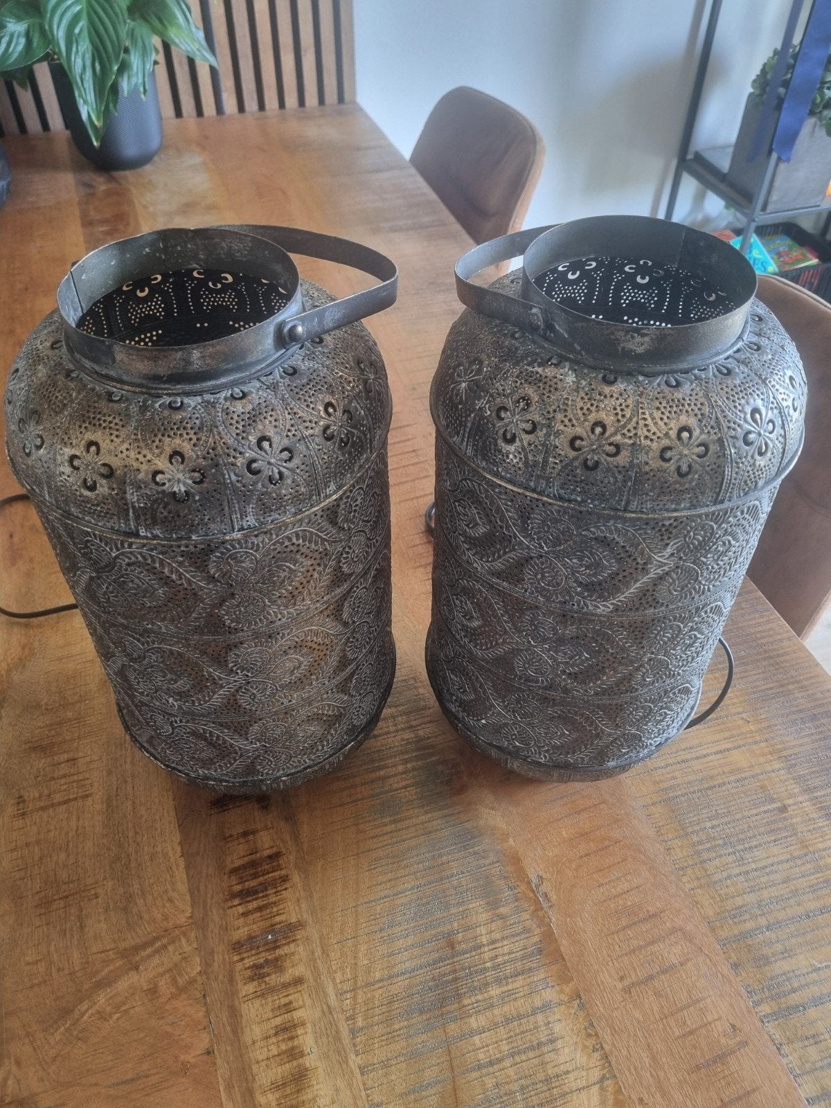 2 lampen, Ophalen, Zo goed als nieuw