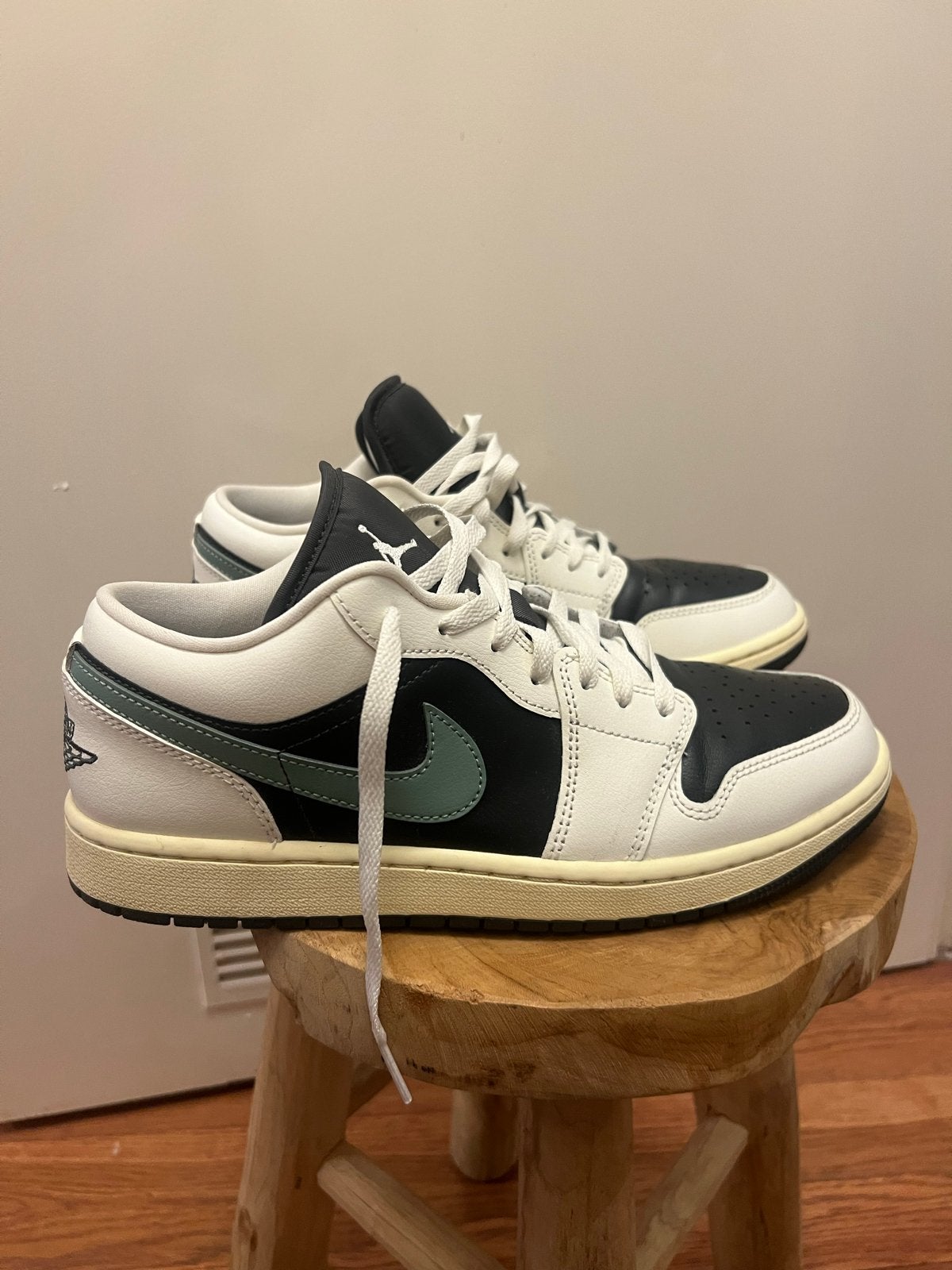 Nike Air Jordan 1 Low SE Craft Inside Out, Kleding | Dames, Schoenen, Ophalen, Wit, Sneakers of Gympen, Zo goed als nieuw
