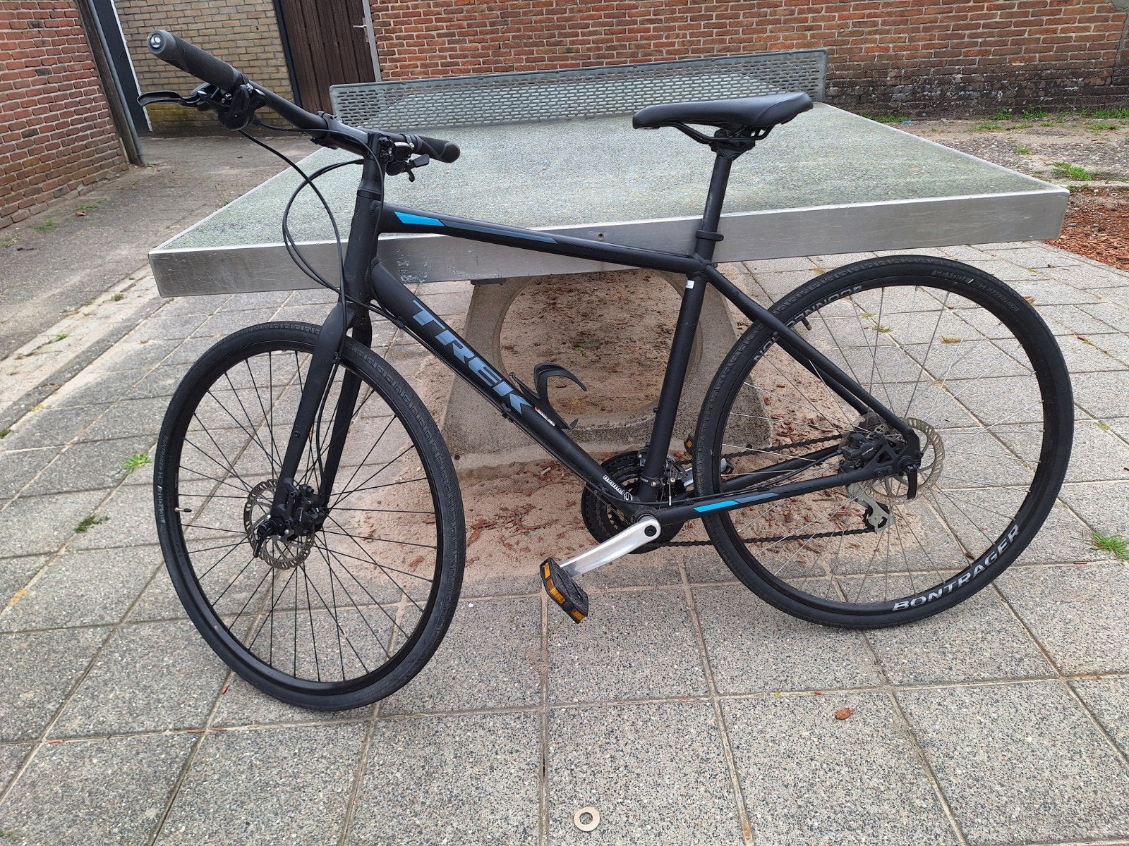 Nette Trek FX2 Fitness Fiets met spatborden, Fietsen en Brommers, 28 inch, Zo goed als nieuw, 15 tot 20 versnellingen, Schijfrem