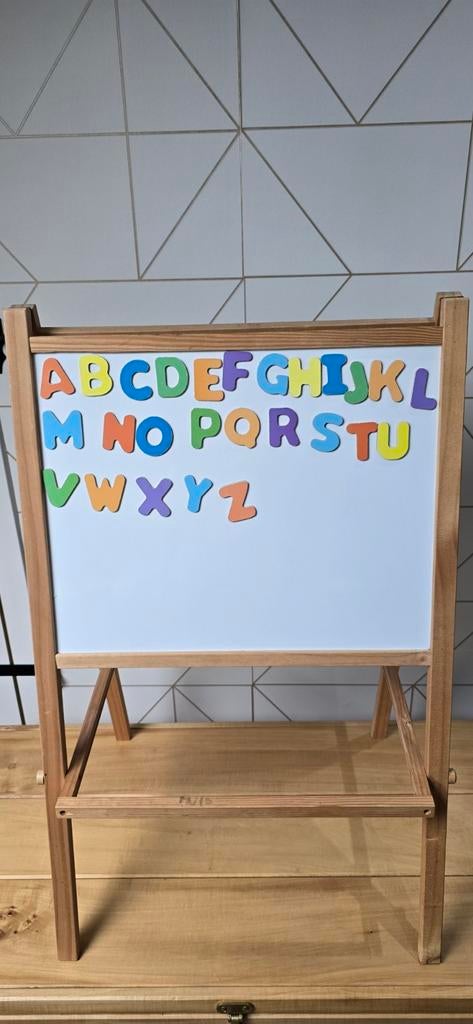 Krijt- en magneetbord inclusief A t/m Z magneten., Ophalen, Gebruikt, Krijtbord
