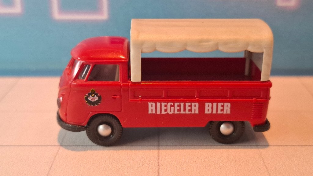 Brekina 1:87 Volkswagen T1b Pick-up met huif Riegeler Bier, Ophalen of Verzenden, Gebruikt, Auto, Brekina