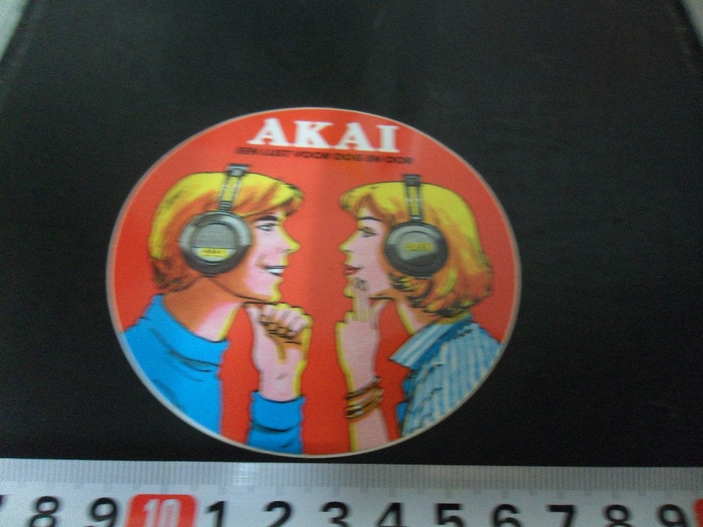 sticker AKAI een lust voor oog en oor  Hoofdtelefoon, Ophalen, Zo goed als nieuw