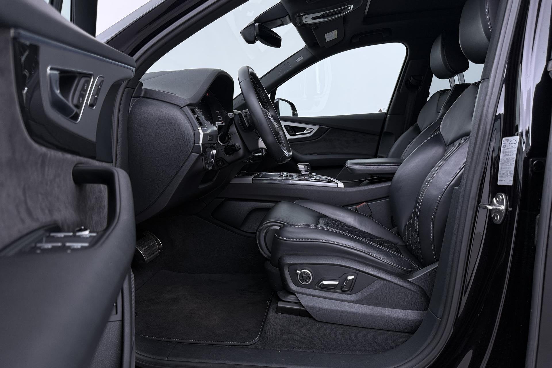 Audi Q7 4.0 TDI SQ7 quattro Pro Line + 7p | ACC | Luchtverin, 435 pk, Gebruikt, 7 stoelen, Zwart