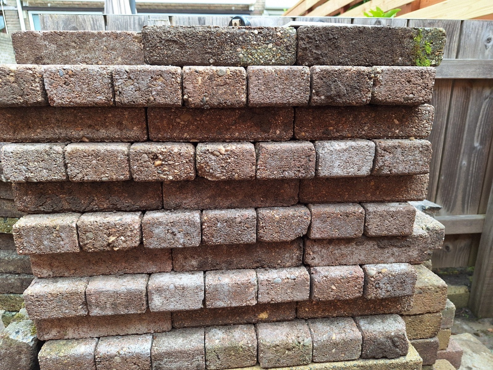 Gebruikte betonnen klinkers ong. 200 stuks, Ophalen, Gebruikt, Klinkers, 10 m² of meer
