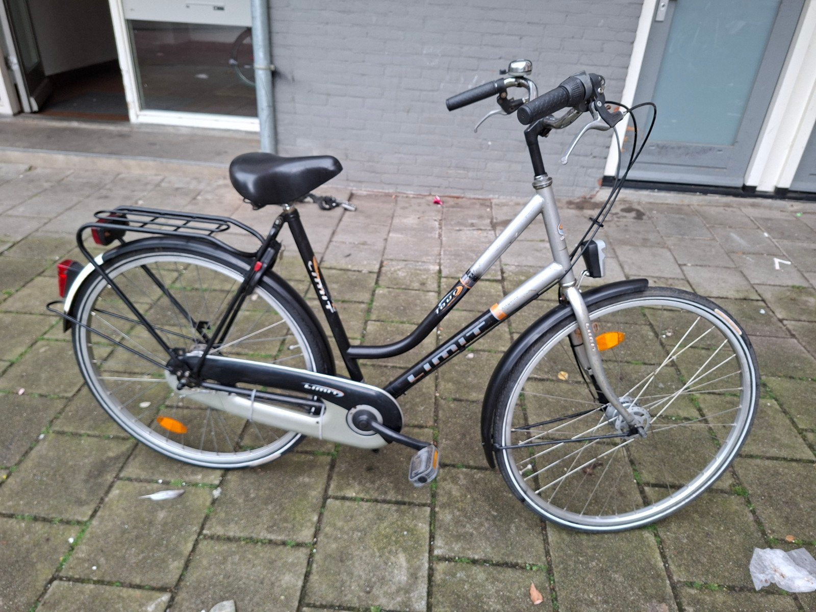 Limit Tour damesfiets 28" 3 versnellingen, Gebruikt, Versnellingen, 56 cm of meer, Trommelrem