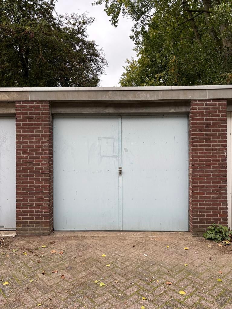 Nette garagebox te huur Amsterdam Buitenveldert Drakenstein, Huizen en Kamers, Garages en Parkeerplaatsen, Amsterdam