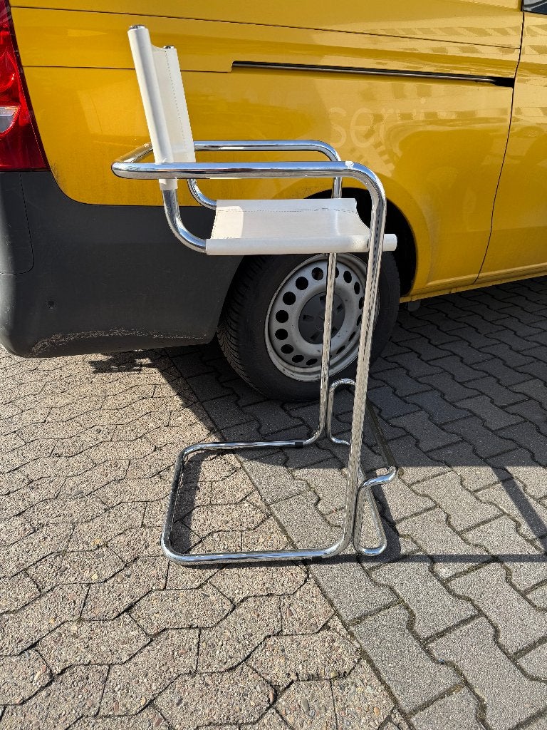 Marcel Breuer voor Thonet barkruk wit leer mooie staat, Ophalen, 60 tot 90 cm, Zo goed als nieuw, 1 kruk