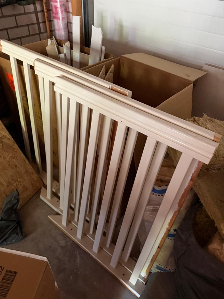Houten trapbalustrade 3 stukken, Doe-het-zelf en Verbouw, Hout en Planken, Ophalen, Gebruikt, 25 tot 50 mm, Overige typen