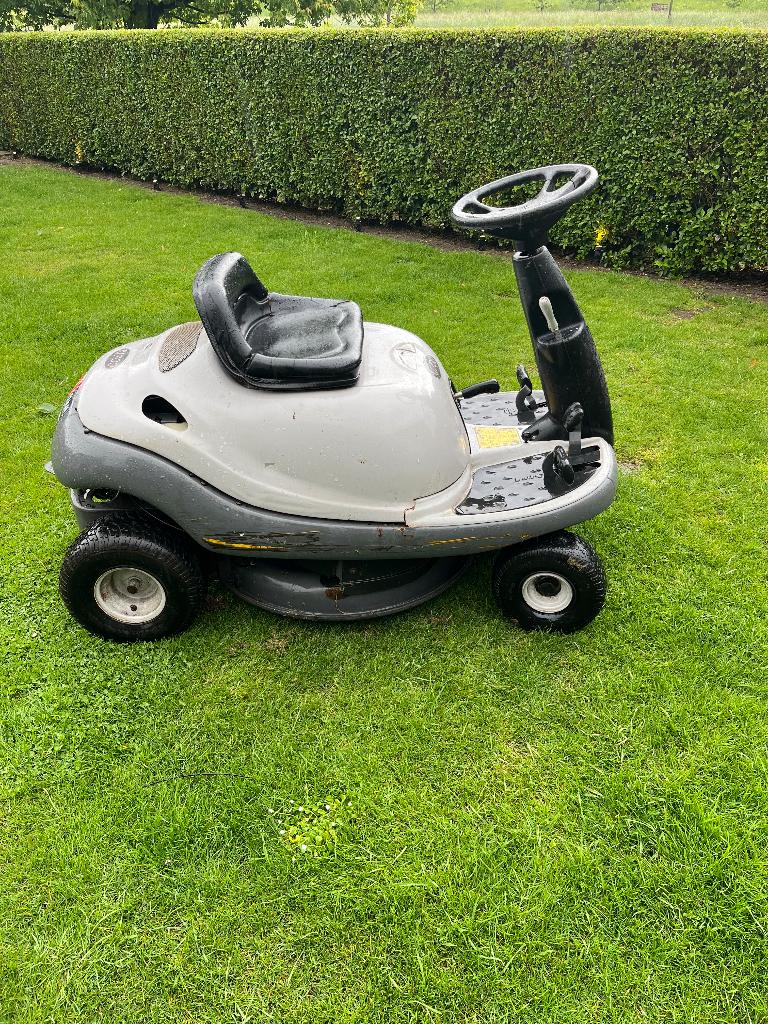 Zitmaaier White met Grasopvangbak, Tuin en Terras, Zitmaaiers, Ophalen, Gebruikt, White, Opvangbak