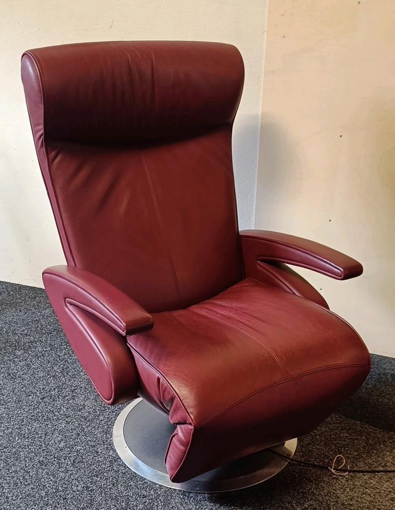Leolux Helical Phase II relax fauteuil

- Rood leer, Ophalen, Gebruikt, 125 tot 150 cm, Leer