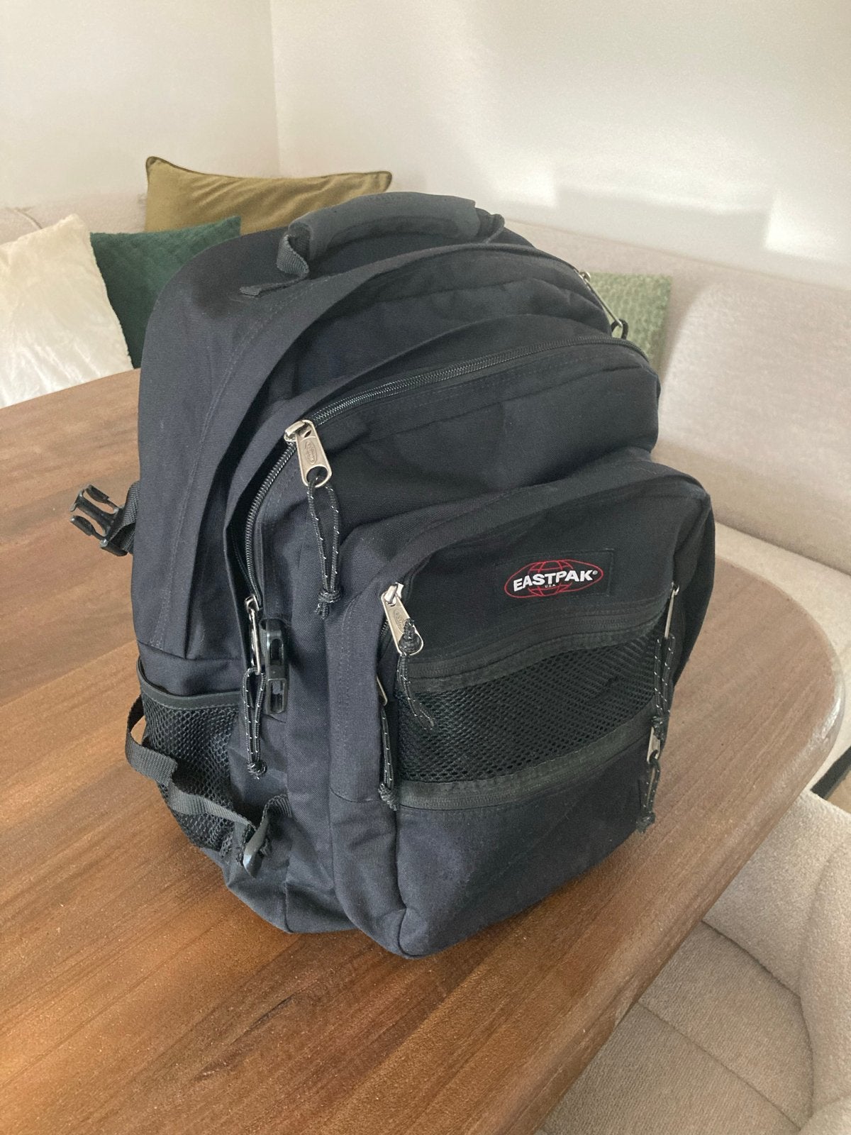 Eastpak Suppler Laptoprugzak 16 inch - Nette Staat, 25 tot 40 cm, Zo goed als nieuw, Eastpak, Ophalen