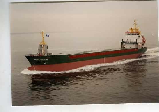 scheepvaart-foto-merwezoon-2x, Ophalen of Verzenden, Zo goed als nieuw, Motorboot, Boek of Tijdschrift