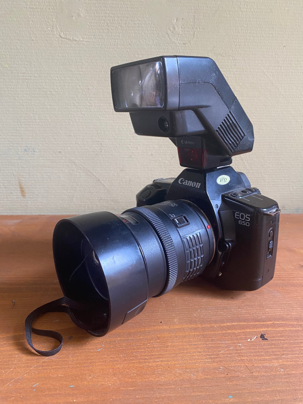 CANON EOS 650 met flitser en lens, Ophalen, Gebruikt, Spiegelreflex, Canon
