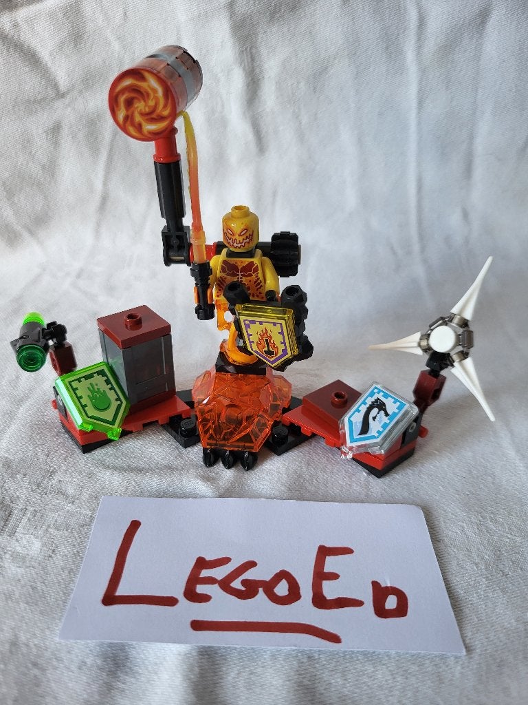 Lego 70339 - Ultimate Flama - Nexo Knights, Inclusief minifiguren, Lego, Ophalen of Verzenden, Zo goed als nieuw