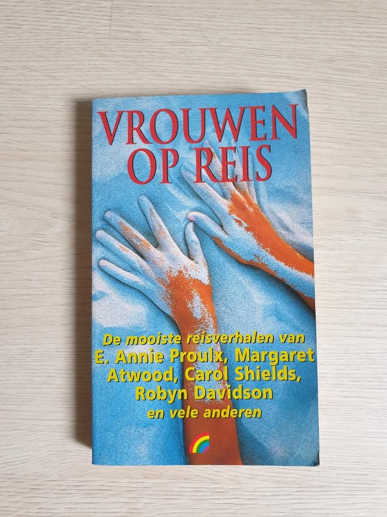 Vrouwen op Reis: De mooiste reisverhalen, Ophalen of Verzenden, Zo goed als nieuw