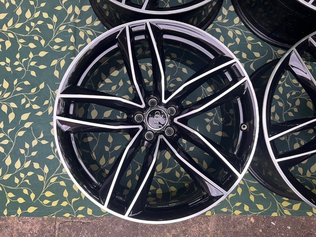 Audi RS6 velgen goede staat incl TPMS ventielen C7 2010-2018, Auto-onderdelen, Ophalen, Gebruikt, Velg(en), 21 inch