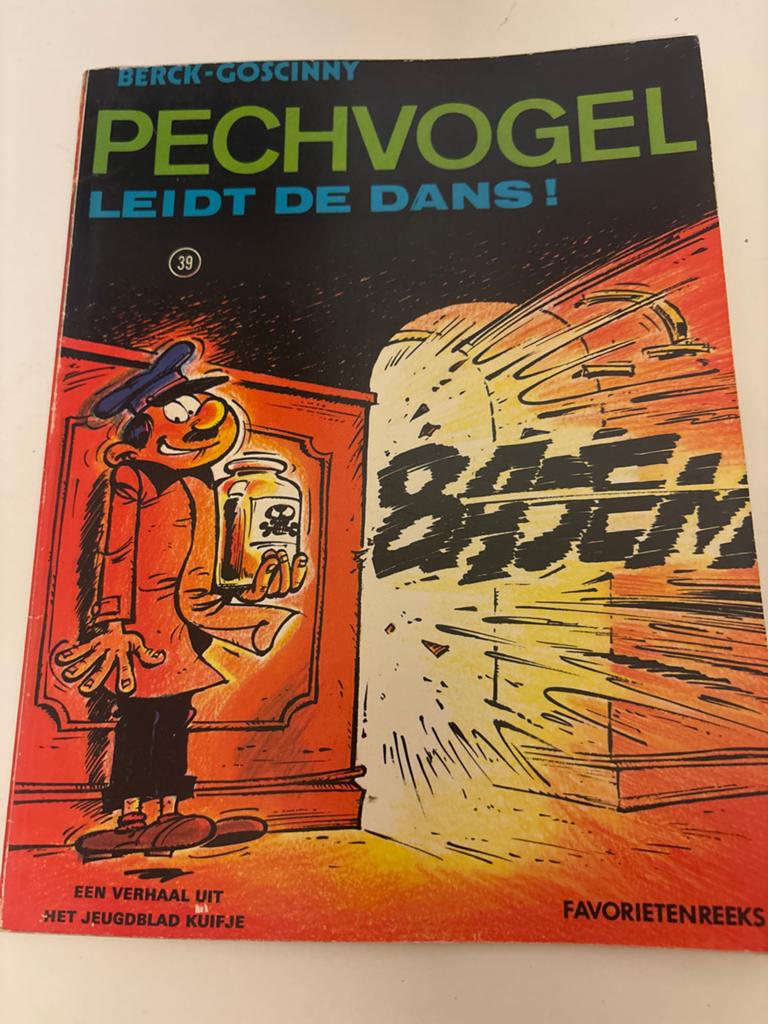Pechvogel Leidt de Dans! Kuifje stripboek (Berck-Goscinny), Eén stripboek, Ophalen of Verzenden, Gelezen