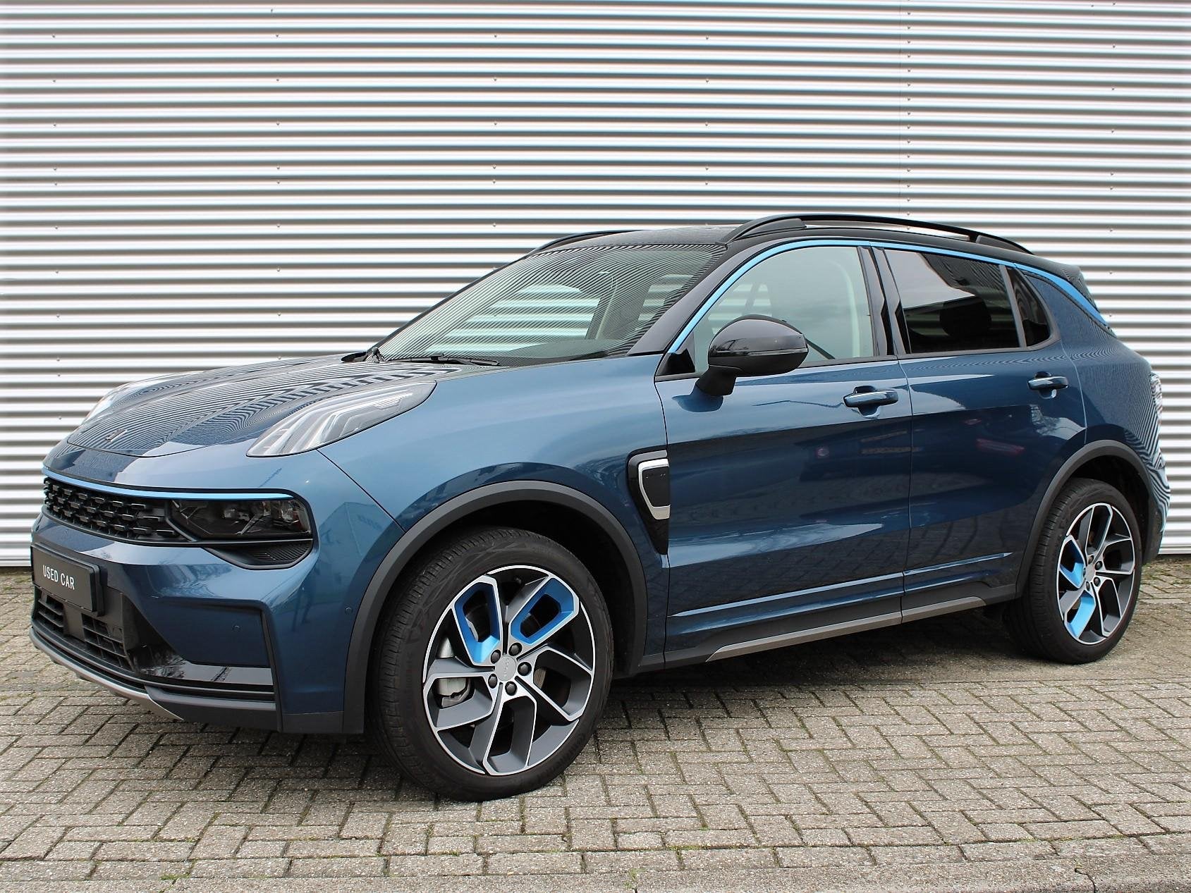 Lynk & Co 01 1.5 Automaat / Panoramadak / 360* camera / Trek, Auto's, Automatische klimaatregeling, Stof, Euro 6, Blauw
