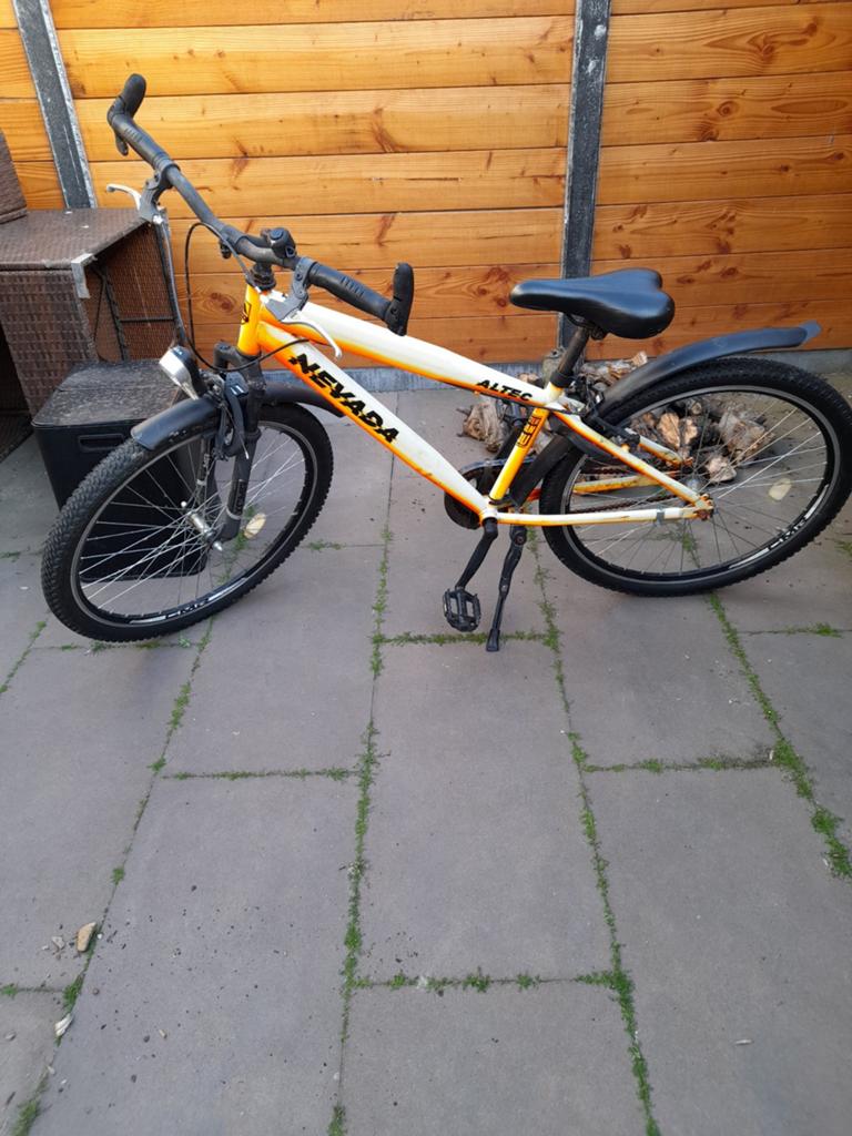 Gebruikte kinderfiets 24 inch, 3 versnellingen (11-13 jaar), Gebruikt, Velgrem, Versnellingen, Minder dan 49 cm
