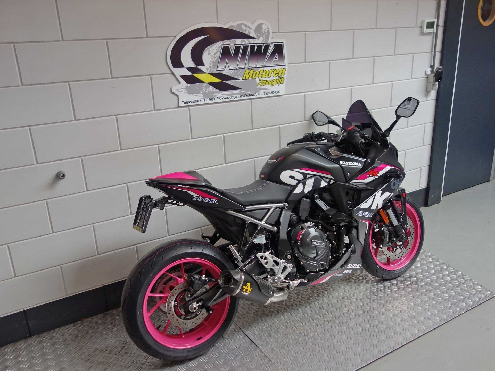 Suzuki GSX-8R, Super Sport, Meer dan 35 kW, 776 cc, Gebruikt
