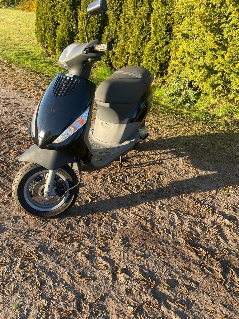 Piaggio zip 2000 2t 50 (geen inruil), Ophalen of Verzenden, Zo goed als nieuw, Overige typen