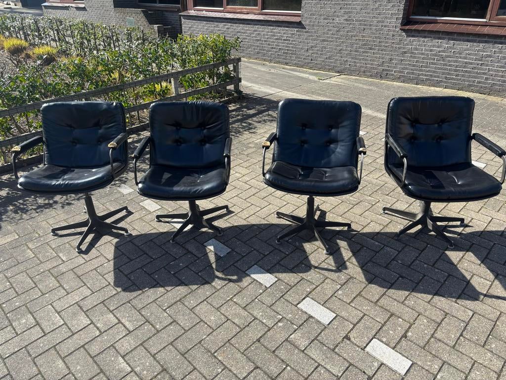 Artifort stoelen fauteuil opknappers, Gebruikt, Zwart, Leer, Ophalen of Verzenden