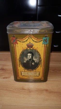 Oud metalen blik met oa. Willem Prins van Oranje 39x25x18cm, Ophalen of Verzenden, Gebruikt, Overige, Overige merken