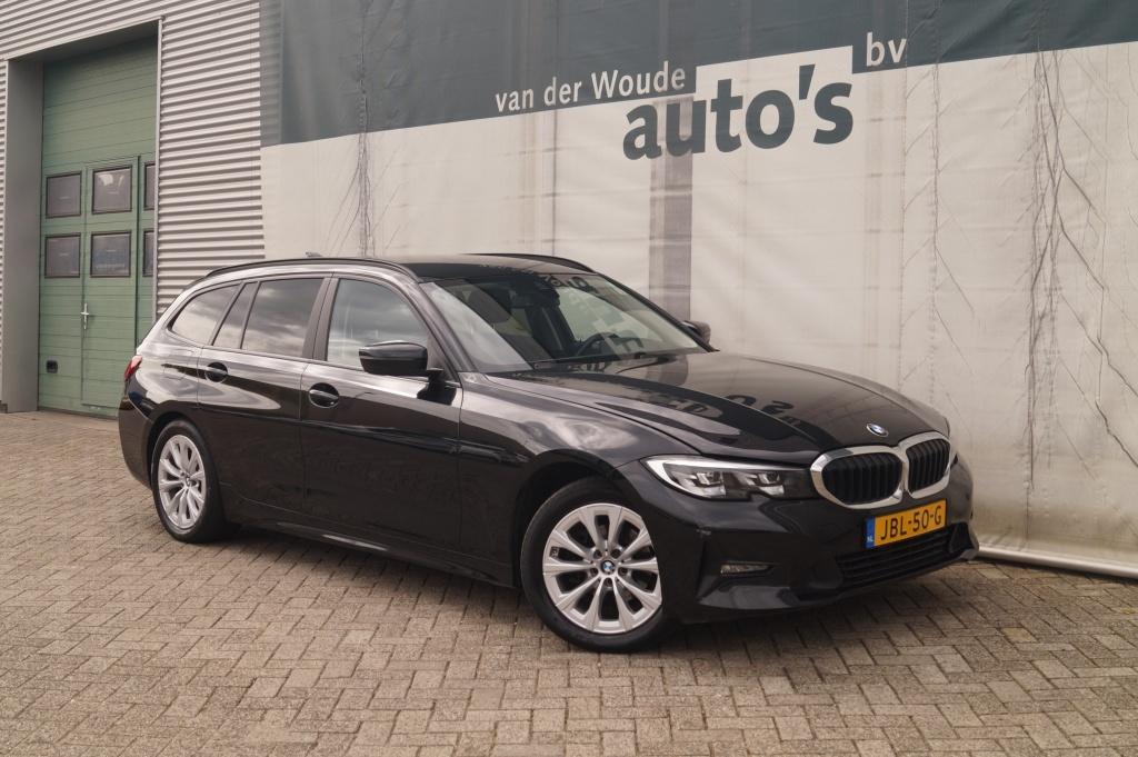 BMW 3 Serie Touring 318d Automaat Executive -NAVI-ECC-, Automaat, 4 cilinders, Zwart, Origineel Nederlands