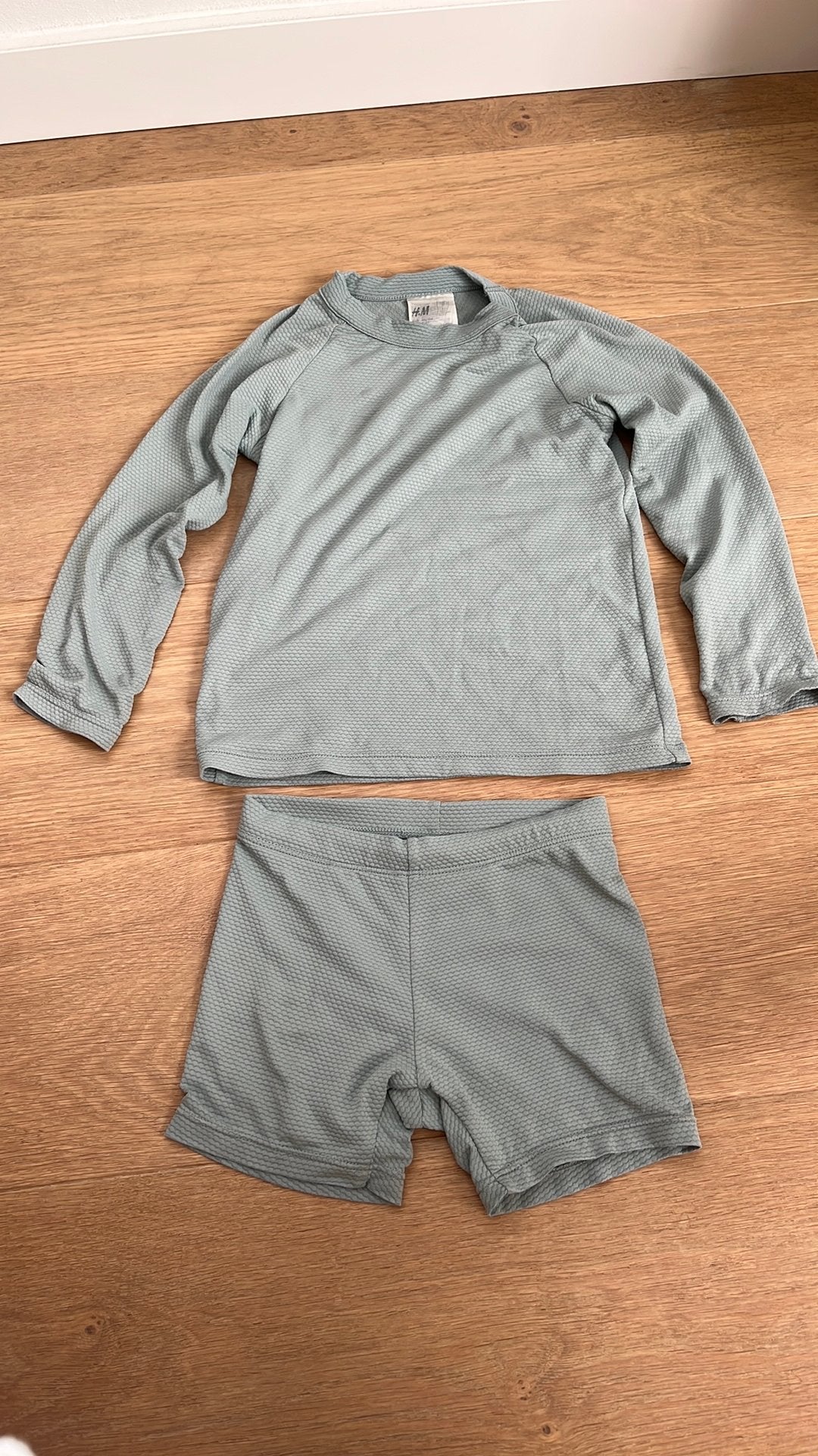 Uv zwemkleding kind H&M, Maat 98, UV-zwemkleding, Jongen of Meisje, Ophalen of Verzenden