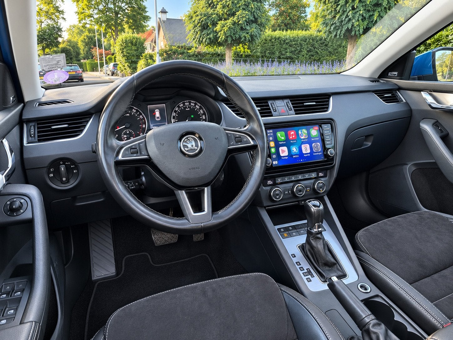 Skoda Octavia Combi 1.4 TSI DSG|PANO|KEYLESS|ACC|STOELVERW|C, Auto's, Gebruikt, 4 cilinders, Blauw, Leder en Stof