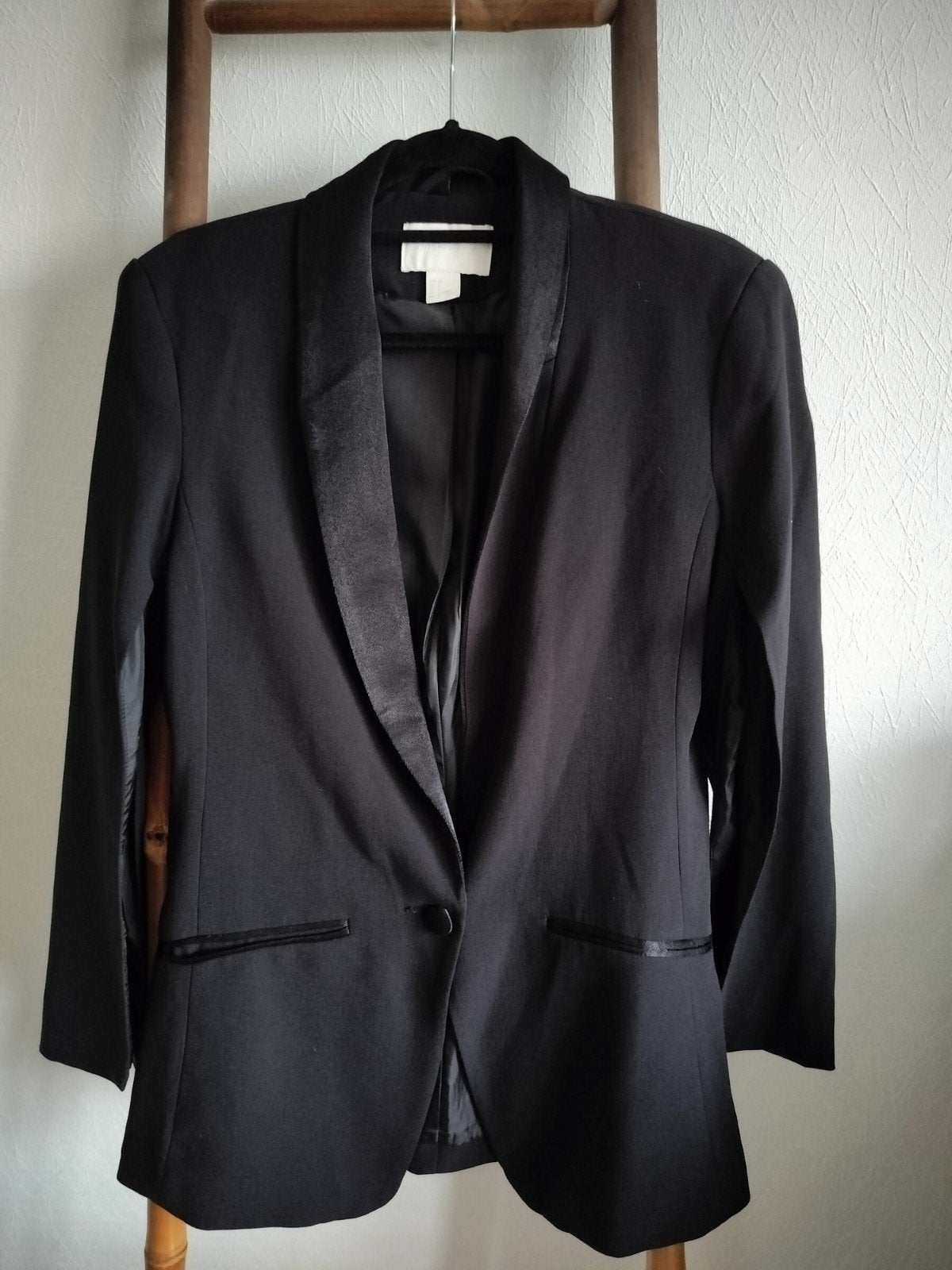 H&M colbert met open mouwen, Ophalen of Verzenden, Zo goed als nieuw, Maat 38/40 (M), Zwart