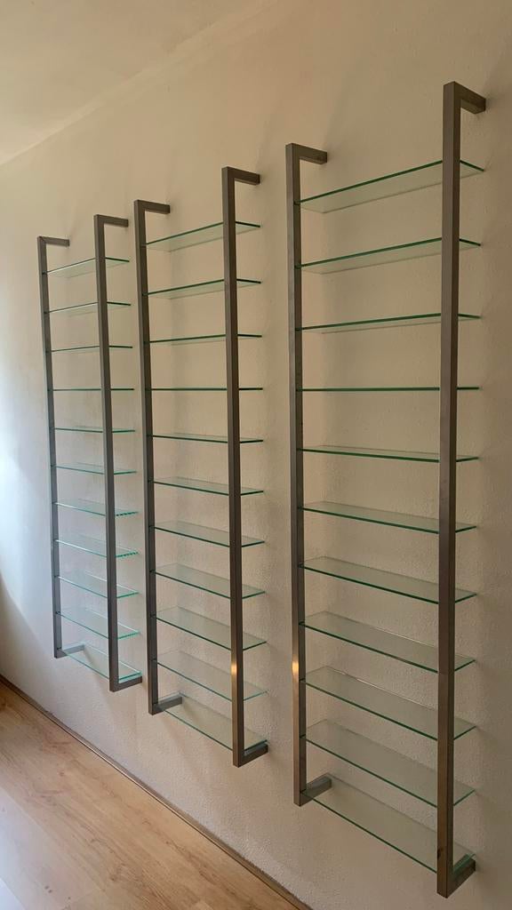 Wandrekjes met glas onbeschadigd, Huis en Inrichting, Ophalen, Zo goed als nieuw, Cd's