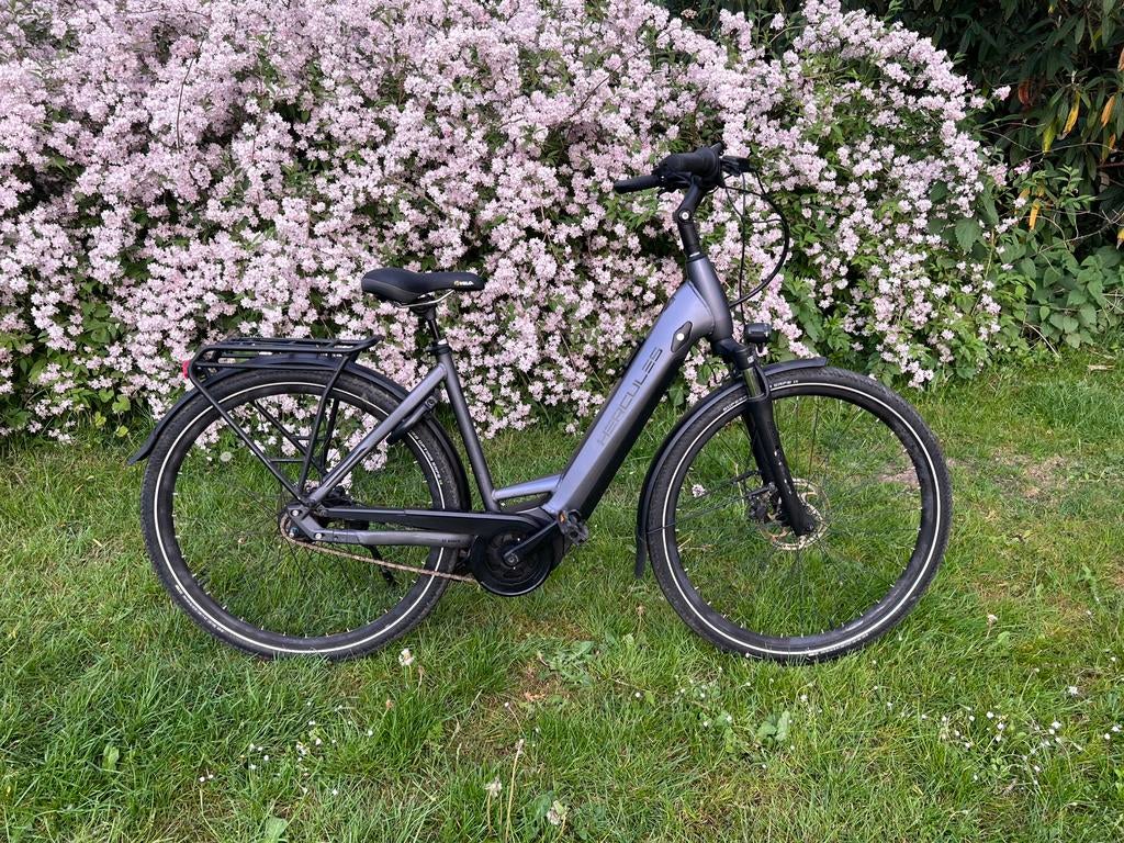 Hercules elektrische fiets Bosch middenmotor, Zo goed als nieuw, 51 tot 55 cm, 50 km per accu of meer, Ophalen