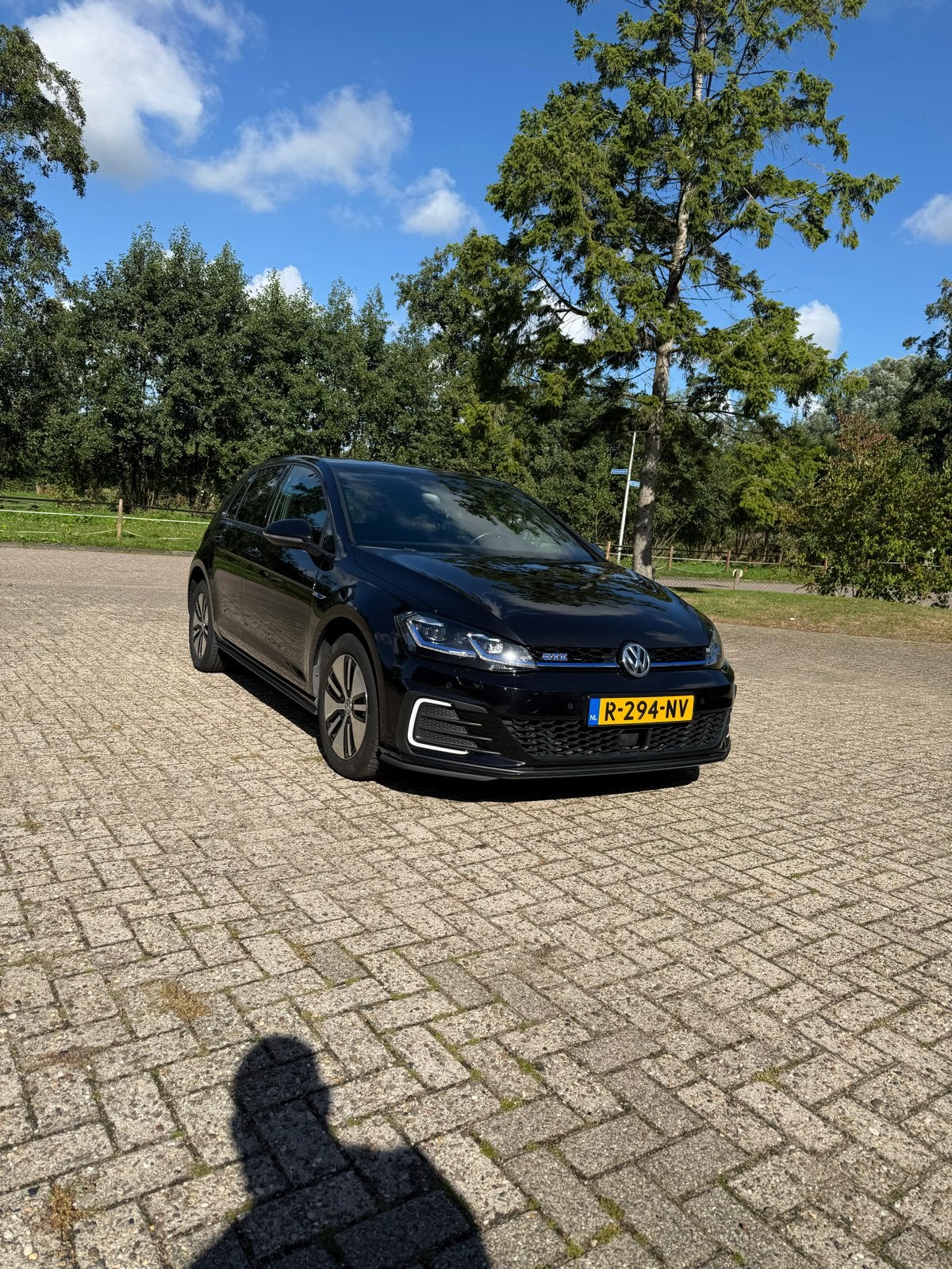 Volkswagen Golf 1.4 TSI Phev 204pk 6-DSG 5D 2018 Zwart, Dealer onderhouden, Zwart, Plug-in hybride, 1395 cc