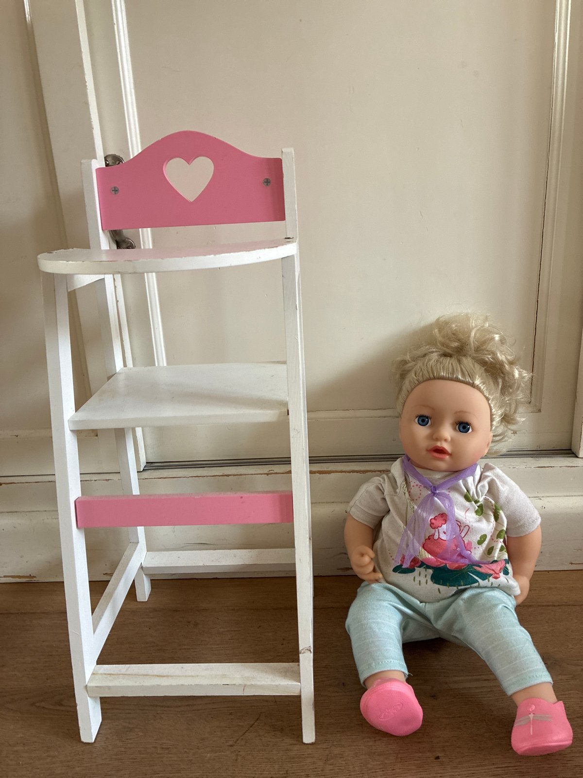 Baby Annabell Zappf  met gratis kinderstoel, Kinderen en Baby's, Ophalen, Zo goed als nieuw, Babypop