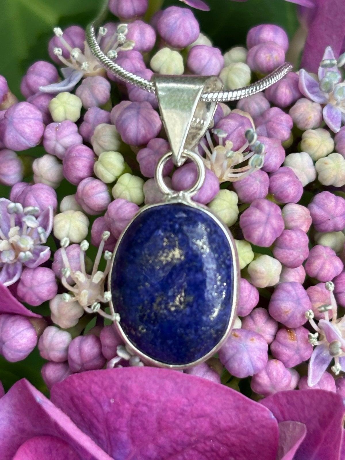 Lapis Lazuli Edelsteen Ketting - Edesteensieraden, Sieraden, Tassen en Uiterlijk, Kettingen, Nieuw, Ophalen of Verzenden, Steen of Mineraal