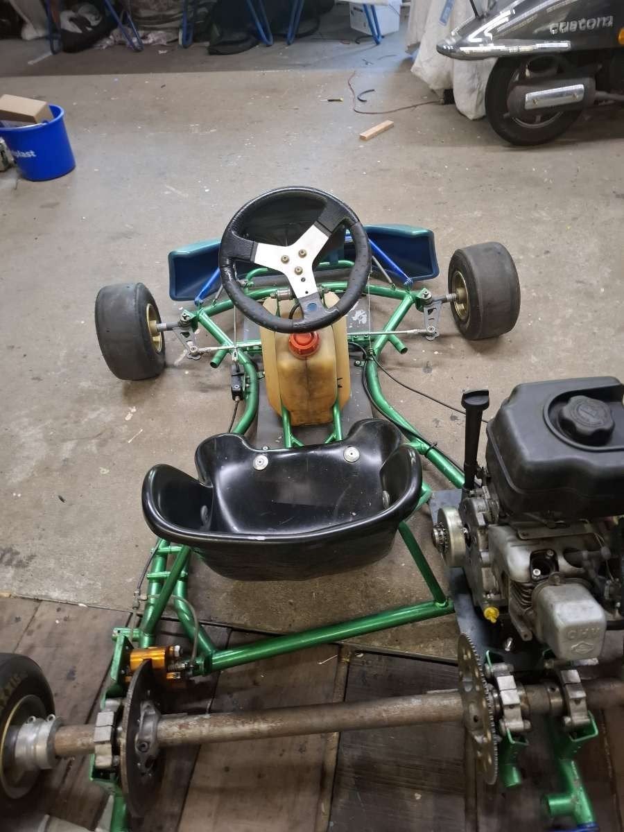 kart 212cc, Ophalen of Verzenden