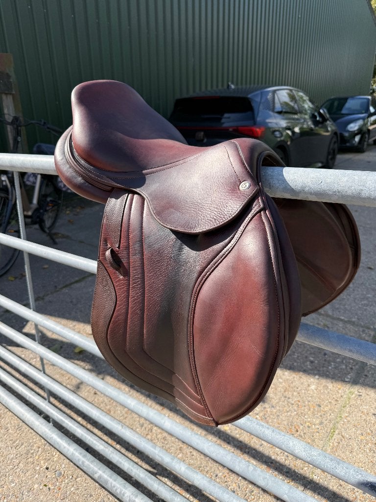 CWD Springzadel model SE06 17" 3C Anatomische Kussens, Dieren en Toebehoren, Ophalen, Gebruikt, M (17 inch), Diepe zit