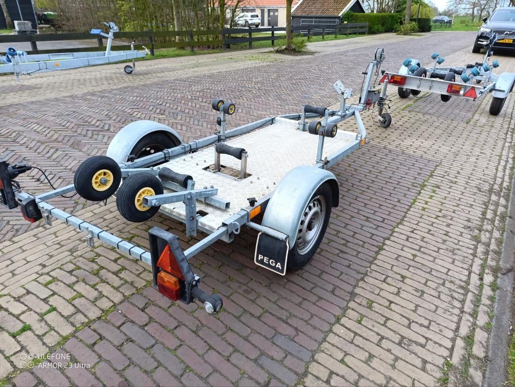 Pega Trailer Mag 450cm - Degelijke Boottrailer, Watersport en Boten, Boottrailers, Gebruikt, Overige typen, Minder dan 1500 kg