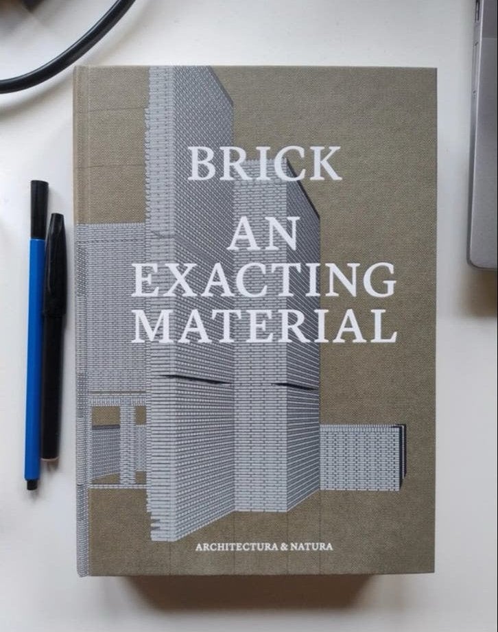 Brick an Exacting Material - Architectuur boek, Boeken, Ophalen of Verzenden, Zo goed als nieuw, Architectuur algemeen