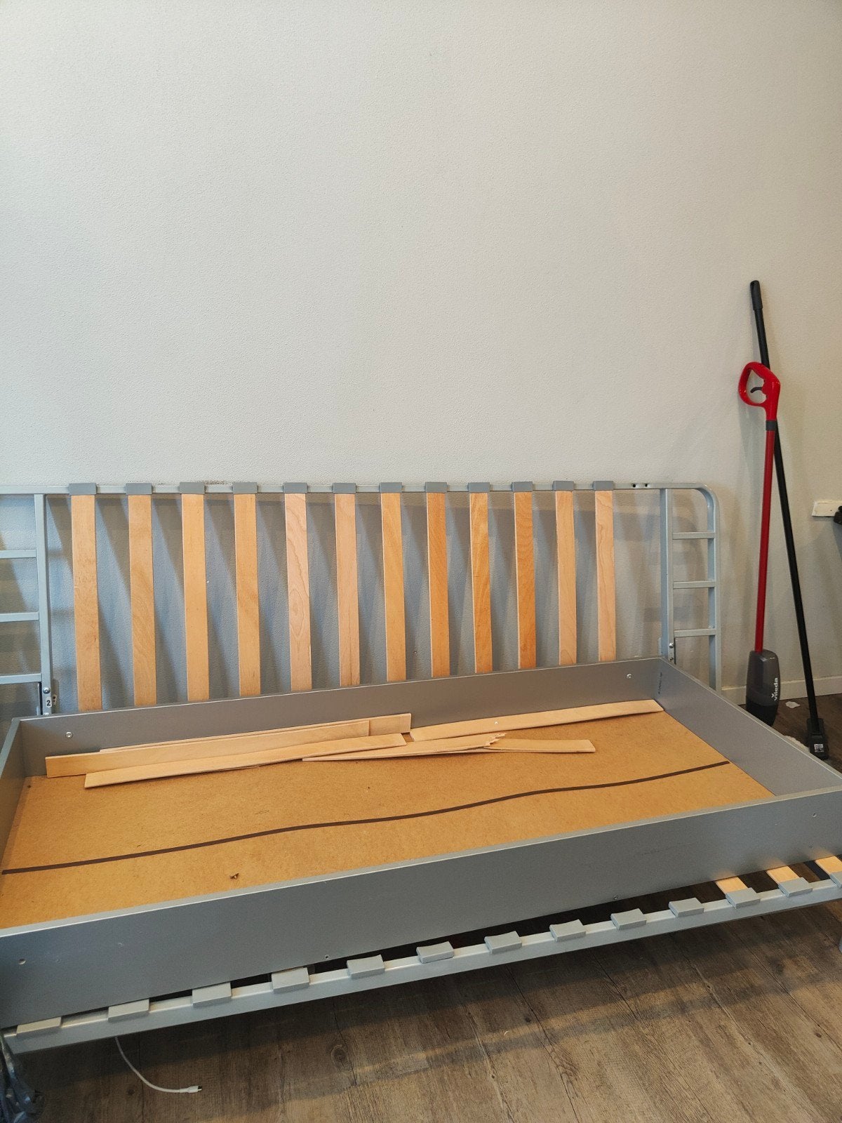 Eenpersoonsbed/bank, Ophalen, Gebruikt, 90 cm, Eenpersoons