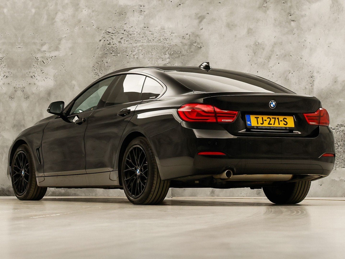 BMW 4 Serie Gran Coupe 418i Executive Sport Black Pack Autom, Auto's, Automaat, 12 maanden, Zwart, Origineel Nederlands