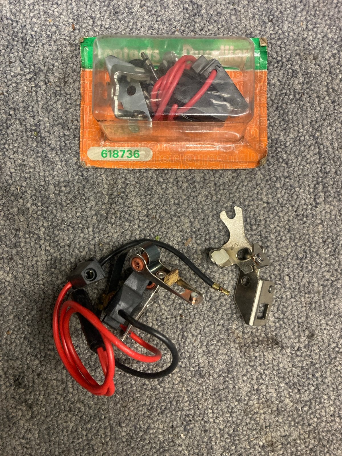 Contactpunten V6 Peugeot Renault Volvo - Nieuw, Ophalen, Nieuw, Peugeot