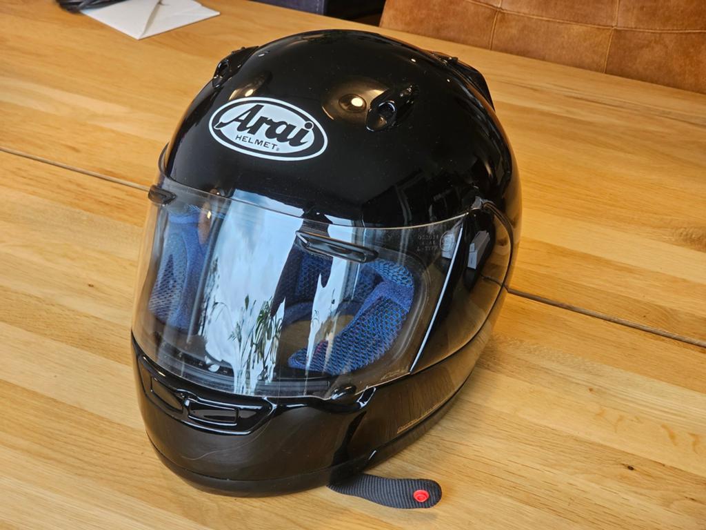 Arai Quantum/f Integraalhelm - Zwart, Zo goed als nieuw, Arai, Kinderen, Ophalen of Verzenden, Nieuw zonder kaartje