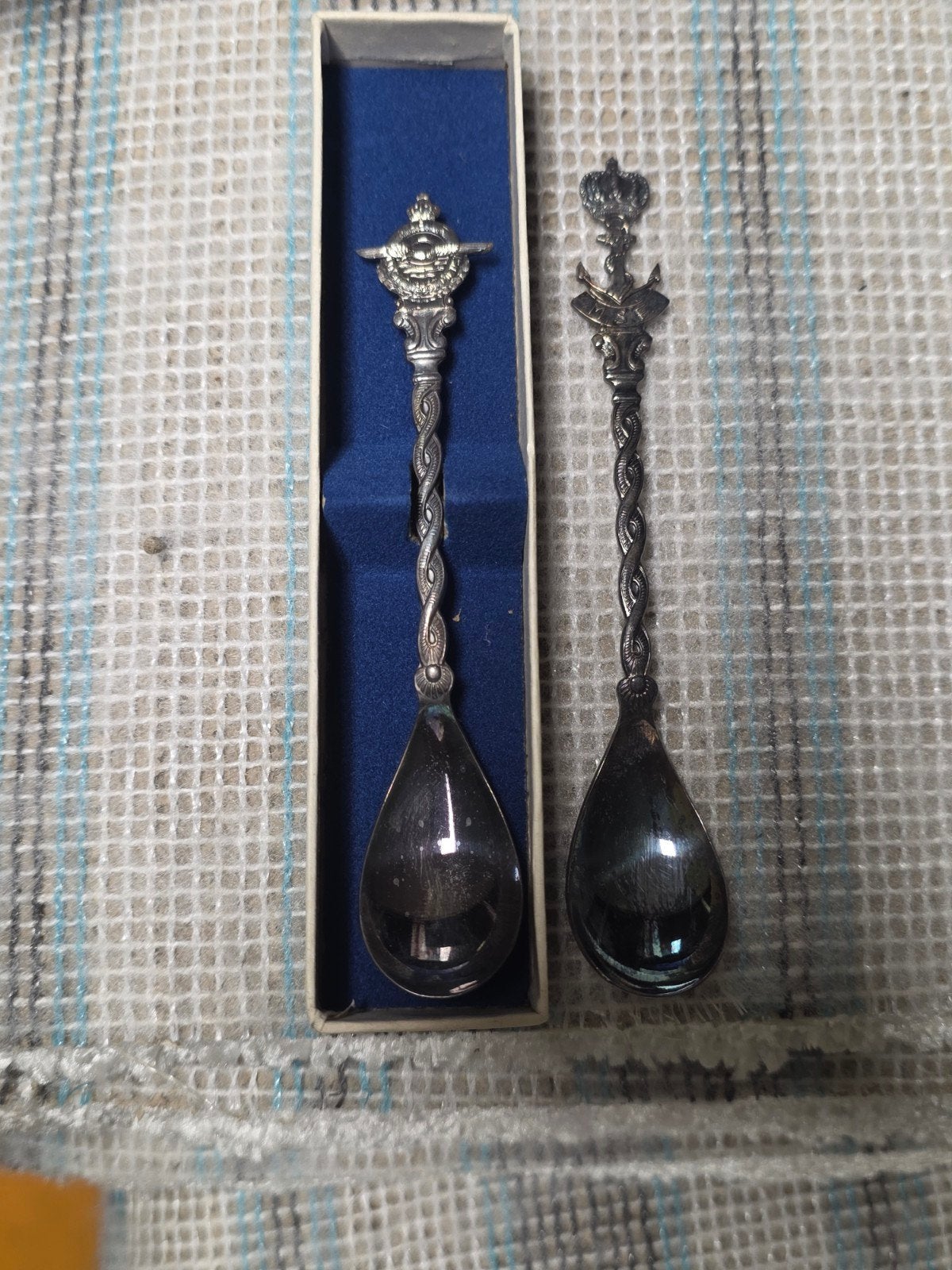 Set van 2 zilveren herdenkingslepels, Antiek en Kunst, Ophalen of Verzenden, Zilver