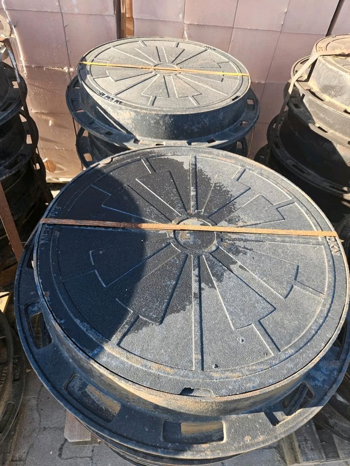 gietijzeren putdeksel putkop IBA straatput rioolput septic, Ophalen, Nieuw, Minder dan 2 meter, 80 mm of meer