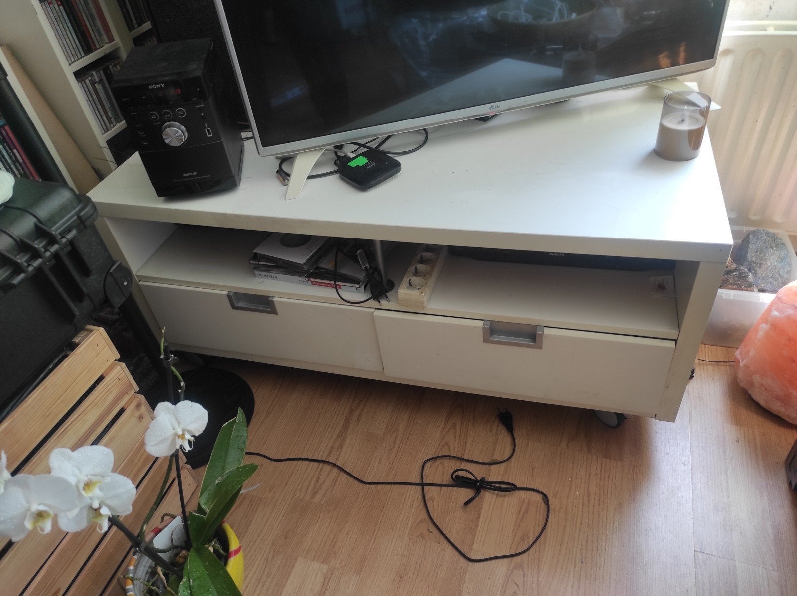 IKEA Besta TV-meubel met lades, Huis en Inrichting, Ophalen, Overige materialen, Gebruikt, 100 tot 150 cm