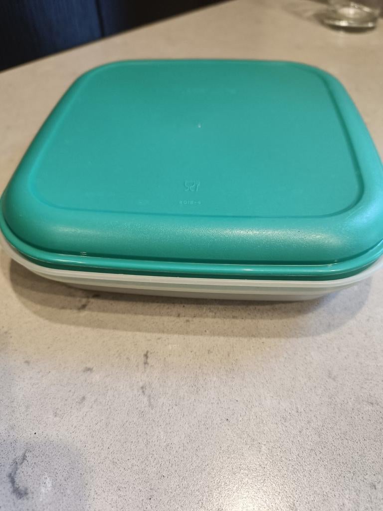 Tupperware bewaarbakje met deksel, Ophalen of Verzenden, Gebruikt, Blauw, Bak of Kom